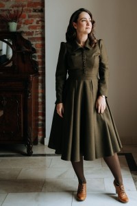 sukienka Helena wełna merino przód przycięte.jpg